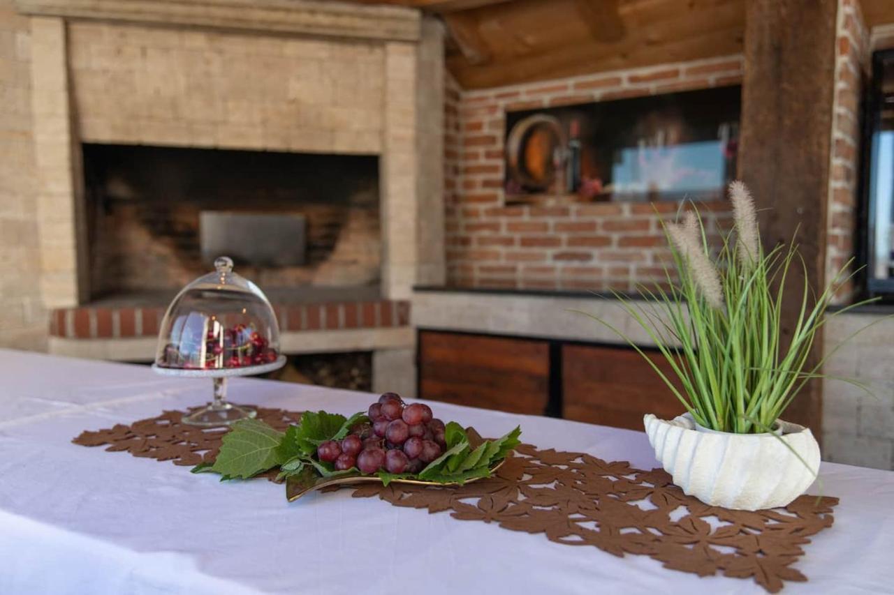 Holiday Home Chester With Heated Pool Kaštela Zewnętrze zdjęcie
